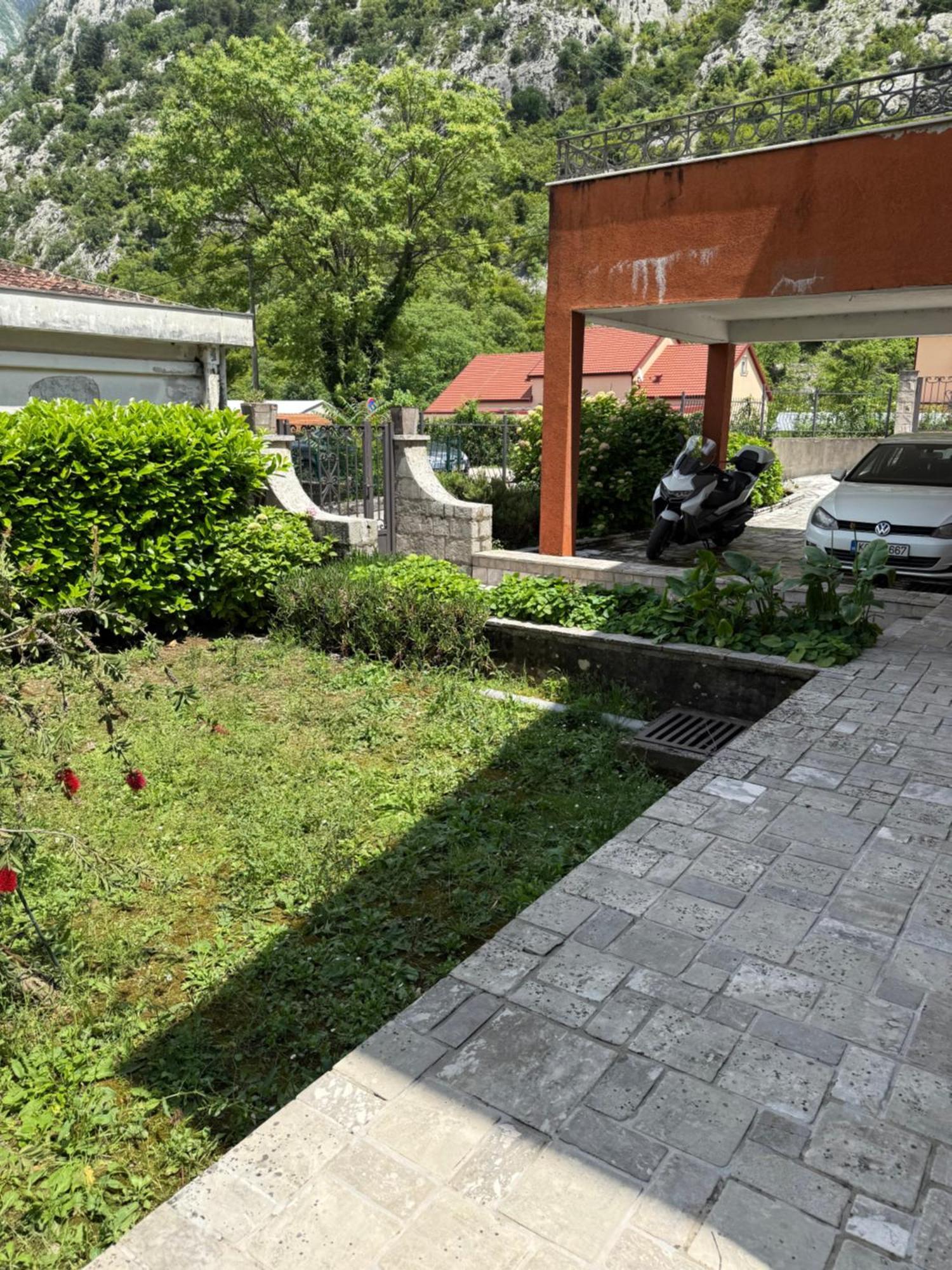 Apartment Damjan โกตอร์ ภายนอก รูปภาพ